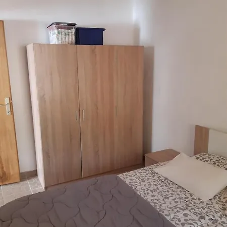 Lave Ii Cozy House Ližnjan