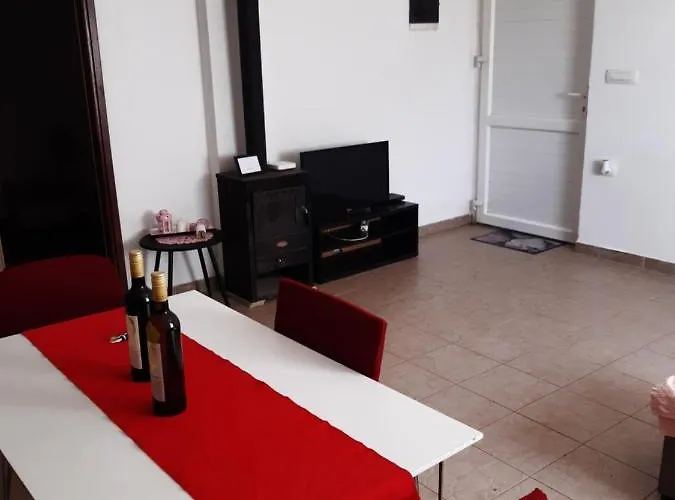 Lave Ii Cozy House * Ližnjan